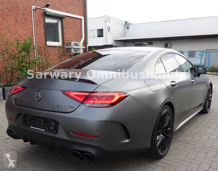 Autoutilitară Mercedes Limited Edition 1 of...