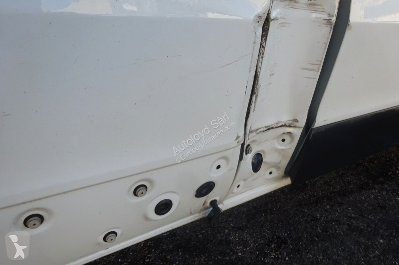 Véhicule utilitaire Renault TRAFIC 1.6 DCI 120...