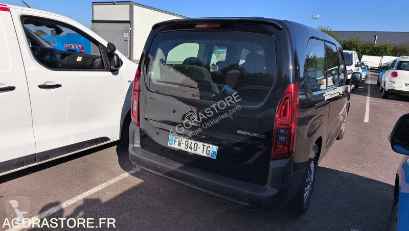 Véhicule utilitaire Citroën BERLINGO