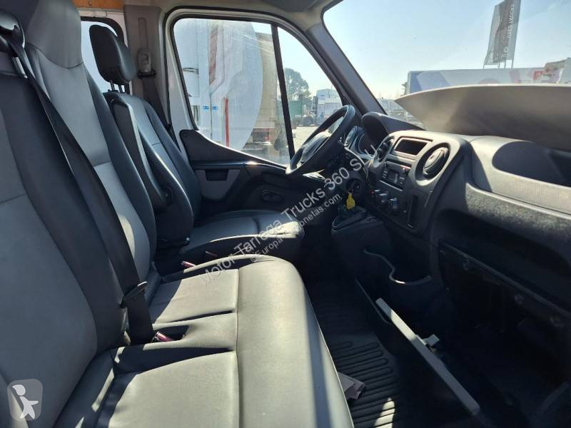 Furgoneta Renault  L2H2 2.3 DCI 110