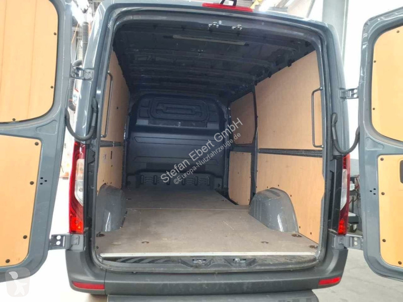 Mercedes 317 CDI Flachdach Schwing Stdh...