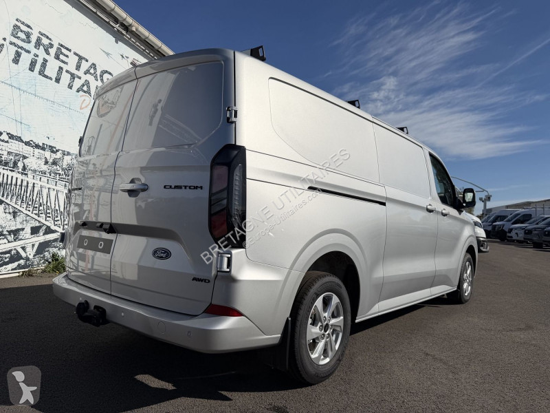 Véhicule utilitaire Ford TRANSIT CUSTOM FG 4X4...