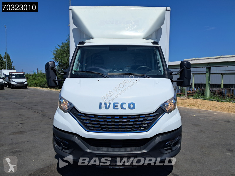 Véhicule utilitaire Iveco 3.0L CNG 1000KG...