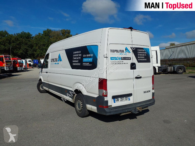 Véhicule utilitaire MAN TGE 3.180 4X2F SB