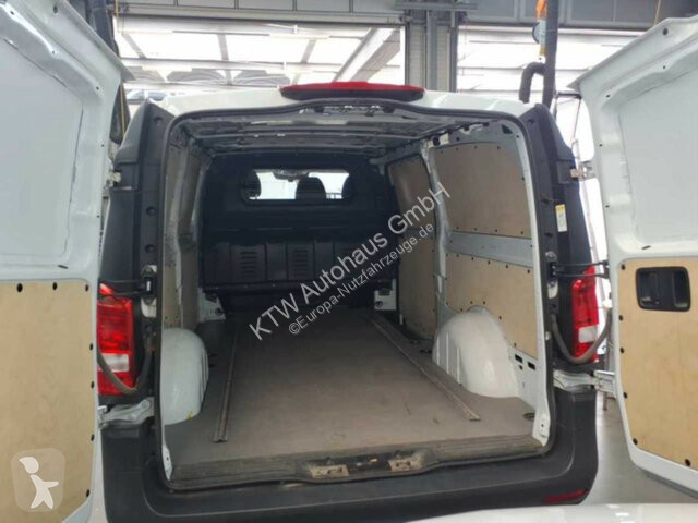 Mercedes Vito116CDI KA...