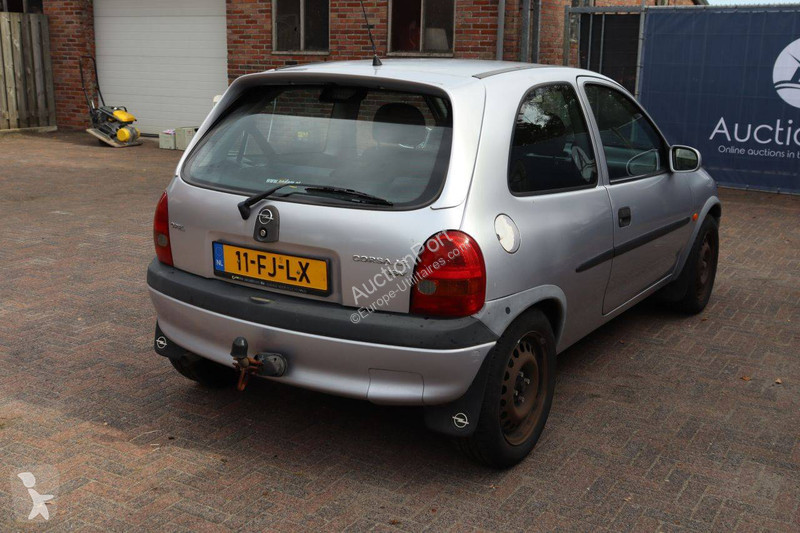 Véhicule utilitaire Opel