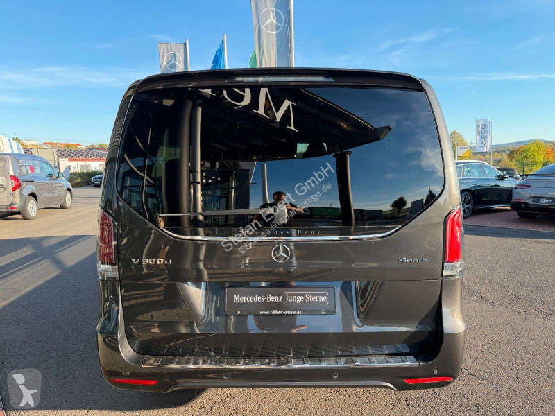 Véhicule utilitaire Mercedes V 300 d 4MATIC...