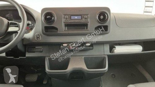 Véhicule utilitaire Mercedes 215 CDI 9G DoKa...