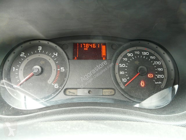 Véhicule utilitaire Renault CLIO