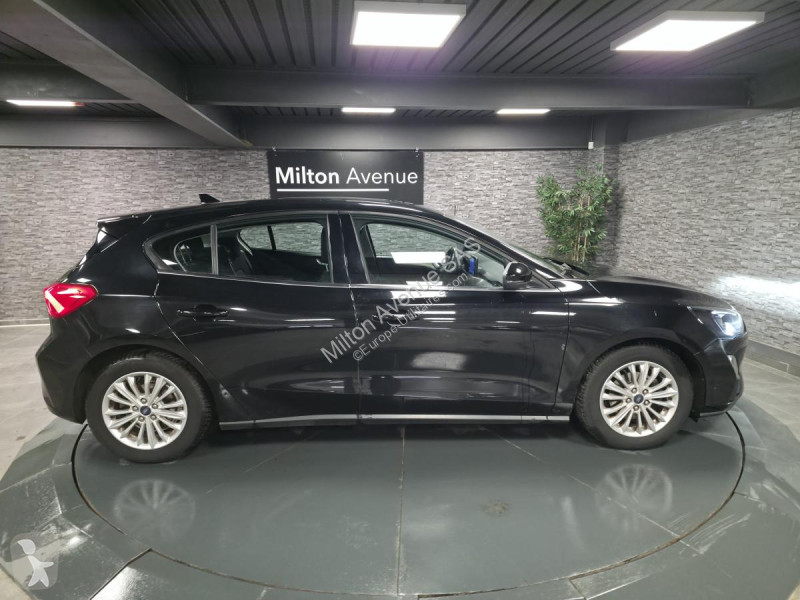 Véhicule utilitaire Ford FOCUS 1.0 EcoBoost...