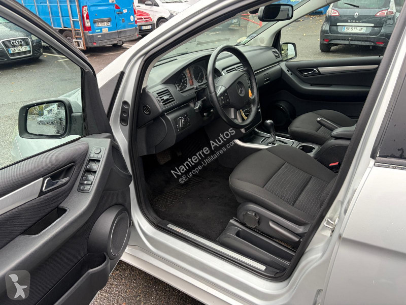 Véhicule utilitaire Mercedes CLASSE B 180 CDI...