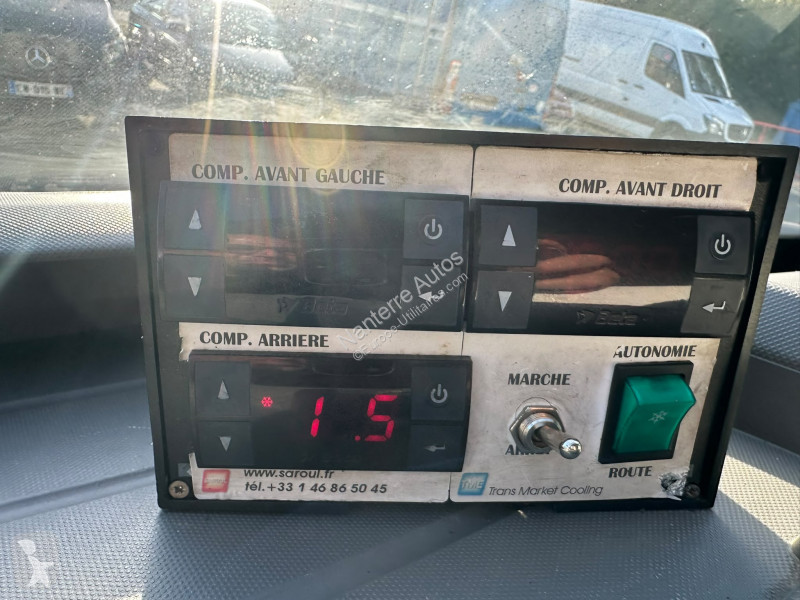 Véhicule utilitaire Renault MASTER III CCB...