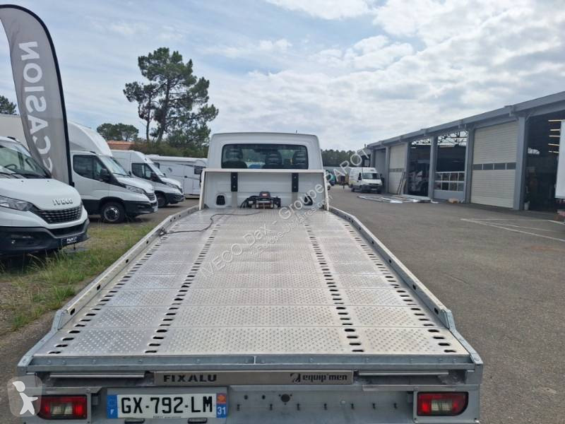 Véhicule utilitaire Iveco 35C16H EMP 4100