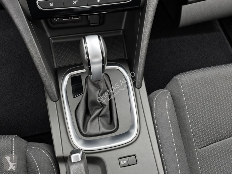 Véhicule utilitaire Renault Estate 1.3 TCe 140...
