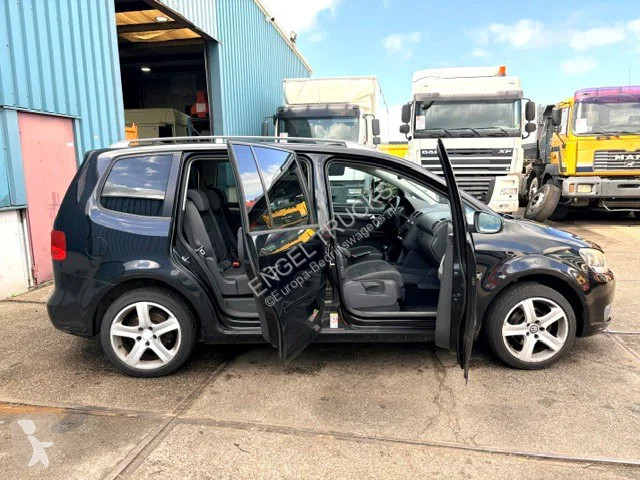 Véhicule utilitaire Volkswagen 1.2TFSI 5-DOORS...