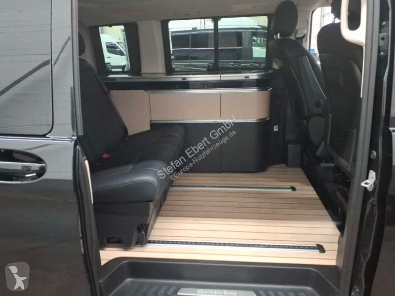 Véhicule utilitaire Mercedes V 300 d MARCO POLO...