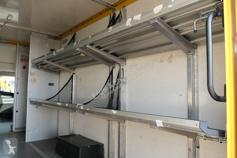 Iveco Daily 35 S11 C30C AUTOMATIK KAMERA Regale...