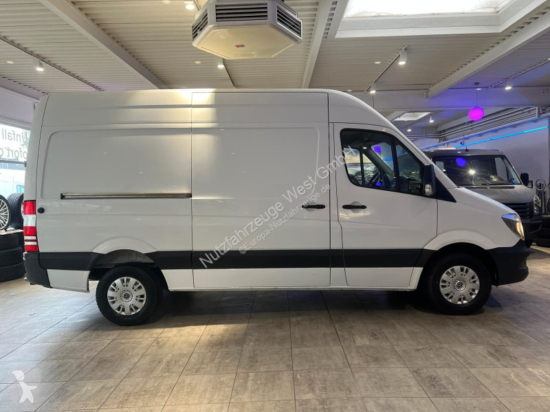 Véhicule utilitaire Mercedes 316 CDI...