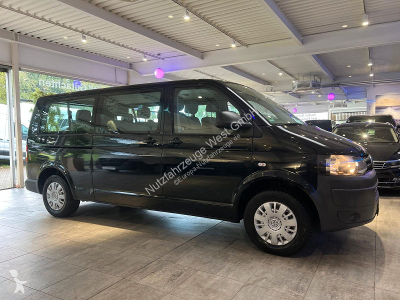 Véhicule utilitaire Volkswagen T5...