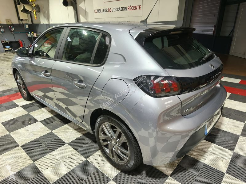 Véhicule utilitaire Peugeot 208