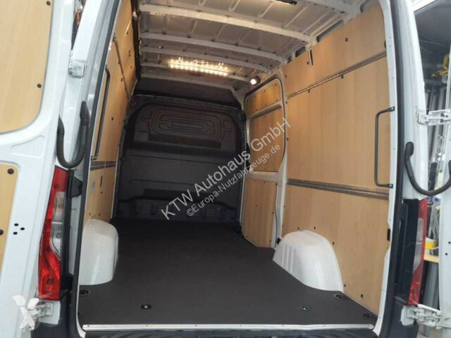 Mercedes Sprinter 317...