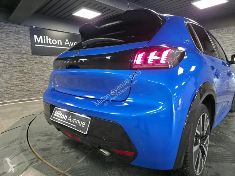 Véhicule utilitaire Peugeot 1.2i PureTech 12V -...