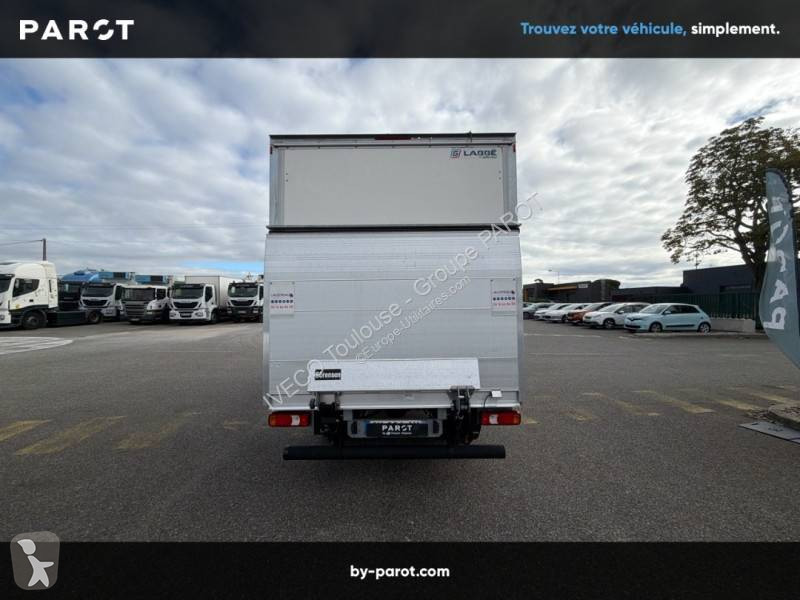 Véhicule utilitaire Iveco