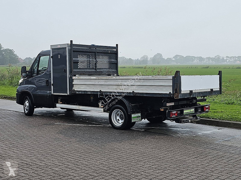 Véhicule utilitaire Iveco 35C18 kipper ac aut...