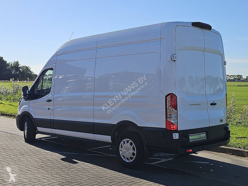 Véhicule utilitaire Ford 2.0 L3H3 RWD Airco...