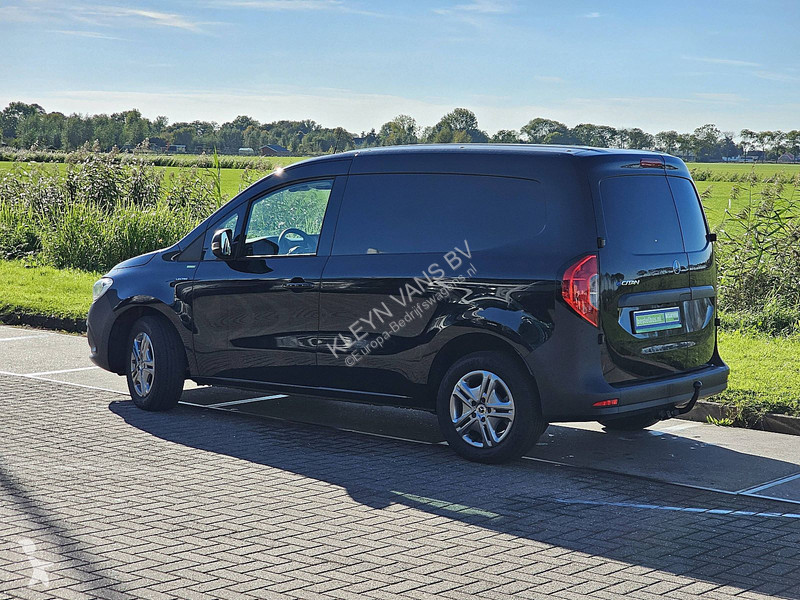 Véhicule utilitaire Mercedes 51kWh L1 290Km WLTP e
