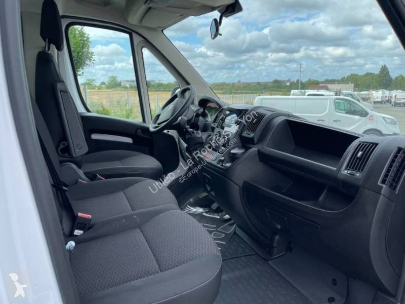 Véhicule utilitaire Citroën 2.2 BlueHDi 140