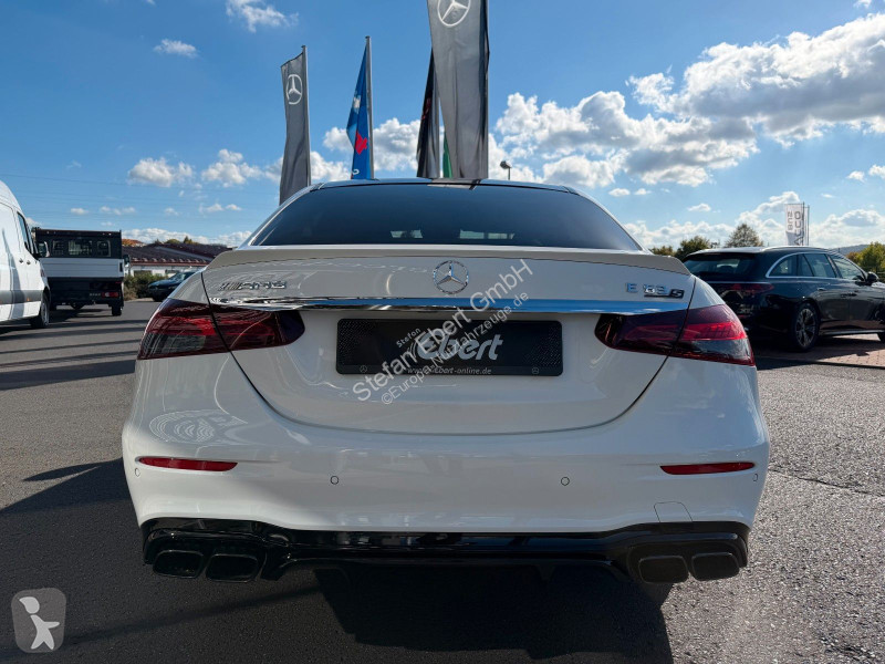 Véhicule utilitaire Mercedes E 63 A...