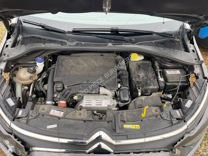 Véhicule utilitaire Citroën C3 1.2 Puretech 110...