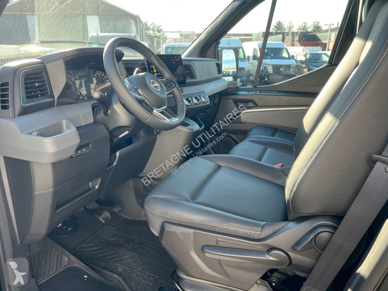 Nissan INTERSTAR FG NEUF: L2H2 3T5 2.0 DCI...