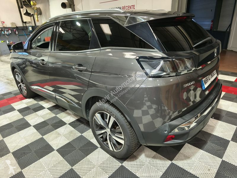 Véhicule utilitaire Peugeot