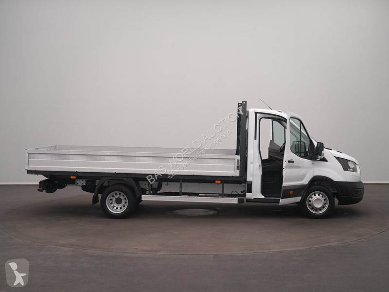 Véhicule utilitaire Ford 170pk