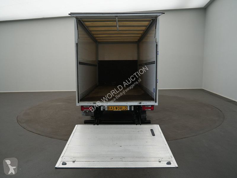 Véhicule utilitaire Iveco 35S14