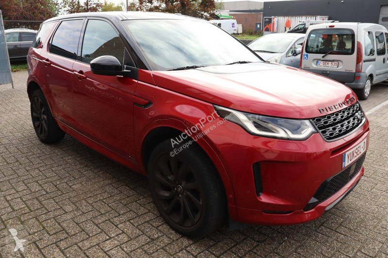 Véhicule utilitaire Land Rover D180 Sport