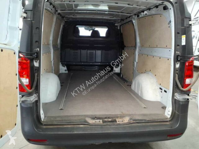 Mercedes Vito116CDI KA...