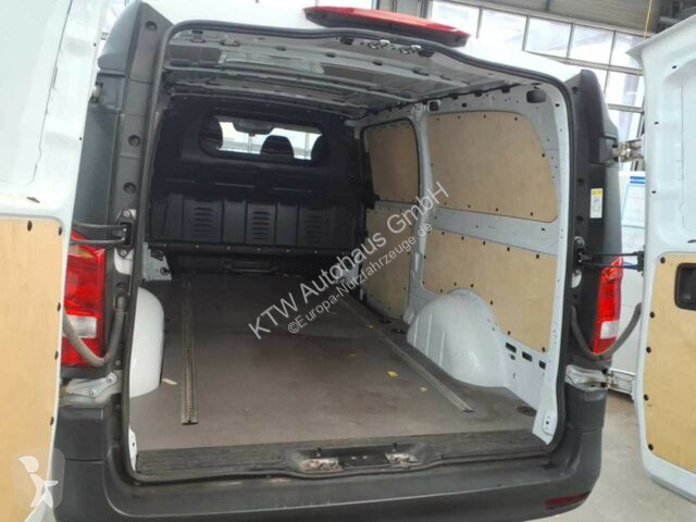 Mercedes Vito116CDI KA...