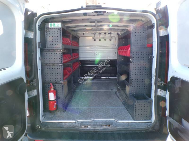 Véhicule utilitaire Renault L1H1 120 DCI