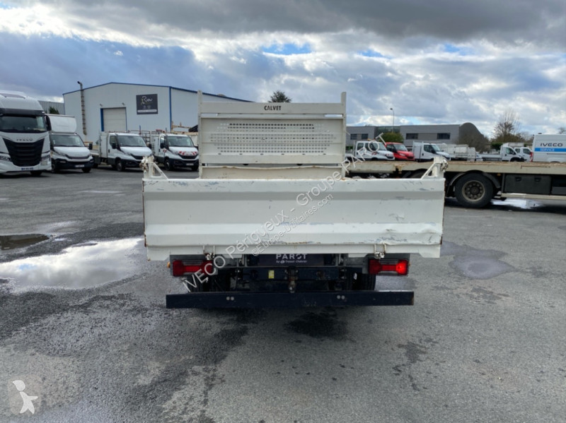 Véhicule utilitaire Iveco 35C14 Empattement...