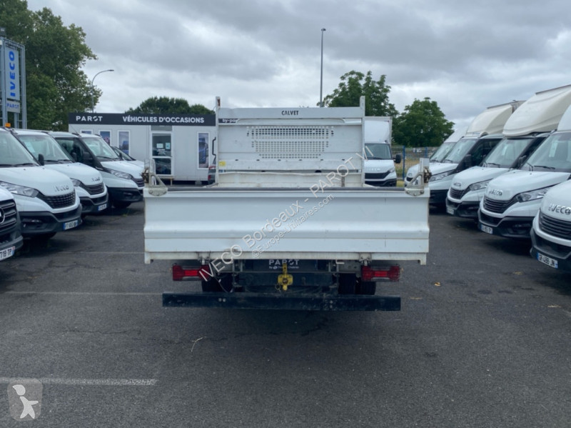 Véhicule utilitaire Iveco 35C14 D Empattement...