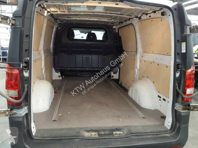Mercedes Vito116CDI KA...