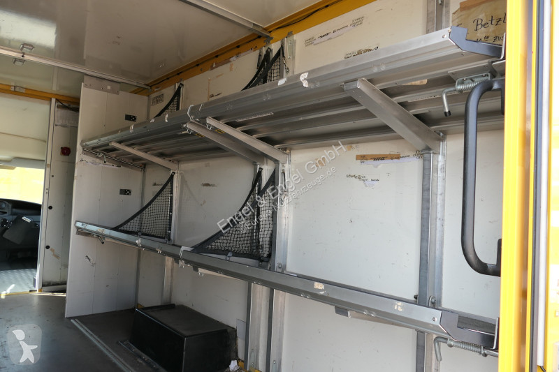 Véhicule utilitaire Iveco Daily 35 S11 C30C...