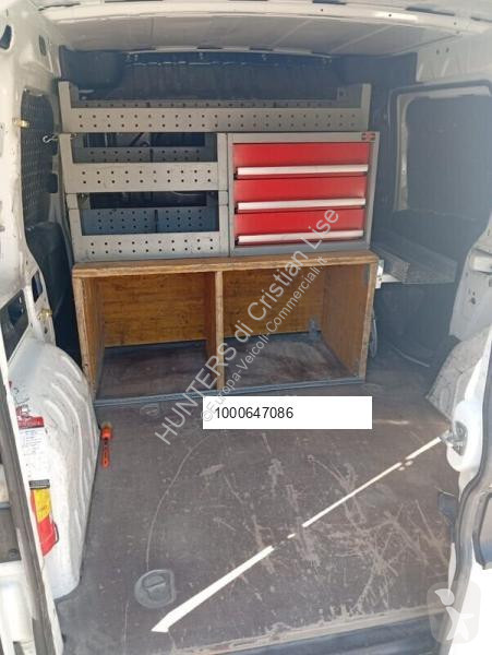 Véhicule utilitaire Fiat Doblò