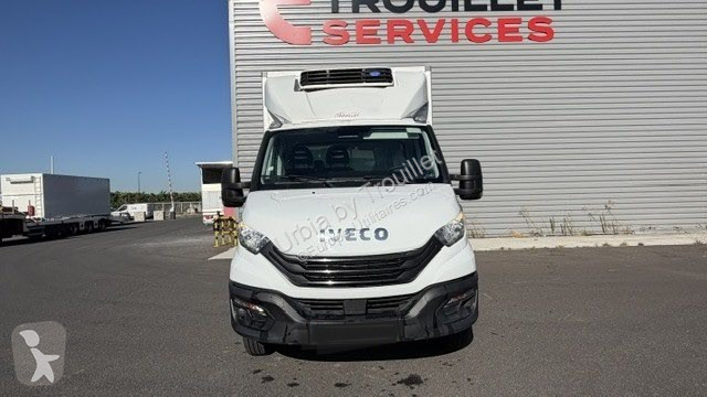 Užitkové vozidlo Iveco FRIGO 12M3 160 CV ROUES...