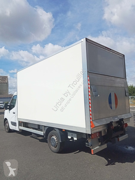 Véhicule utilitaire Renault 20M3 145 CV FOURGON...