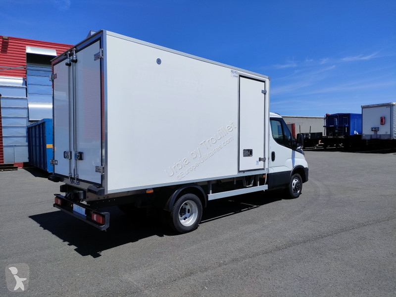 Véhicule utilitaire Iveco FRIGO 12M3 160 CV RJ...