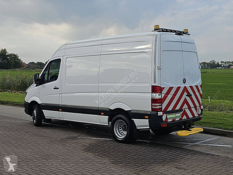 Véhicule utilitaire Mercedes 519 L2H2 N1 V6...